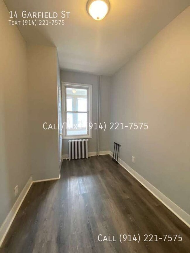 14 Garfield St in Yonkers, NY - Building Photo - Building Photo