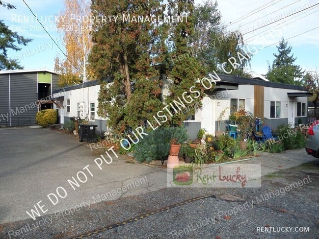 property at 2116 NE 85th St