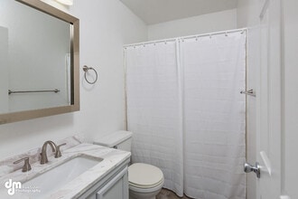 2021 Farmer Pl, Unit 3 in Anchorage, AK - Building Photo - Building Photo