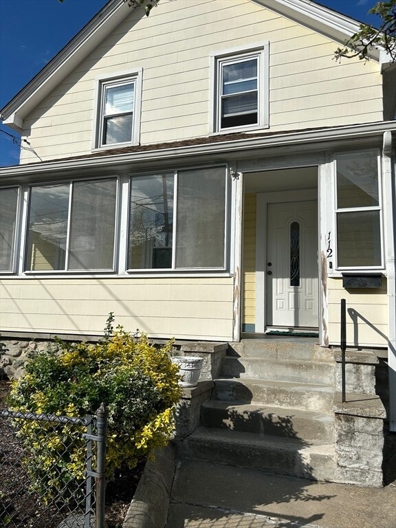 112 West St in Newton, MA - Building Photo - Building Photo