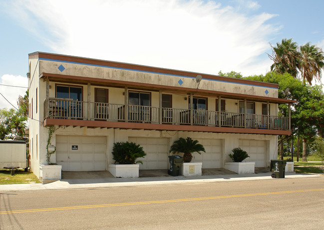 410 Bridgeport Ave in Corpus Christi, TX - Building Photo - Building Photo