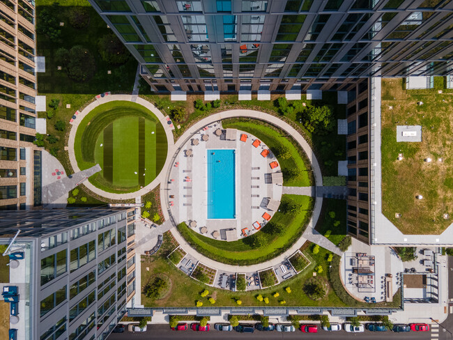 Porte in Chicago, IL - Foto de edificio - Building Photo