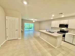 15397 Wildflower Cir in Naples, FL - Building Photo - Building Photo