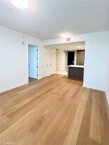 889 Francisco St, Unit 2901 in Los Angeles, CA - Building Photo
