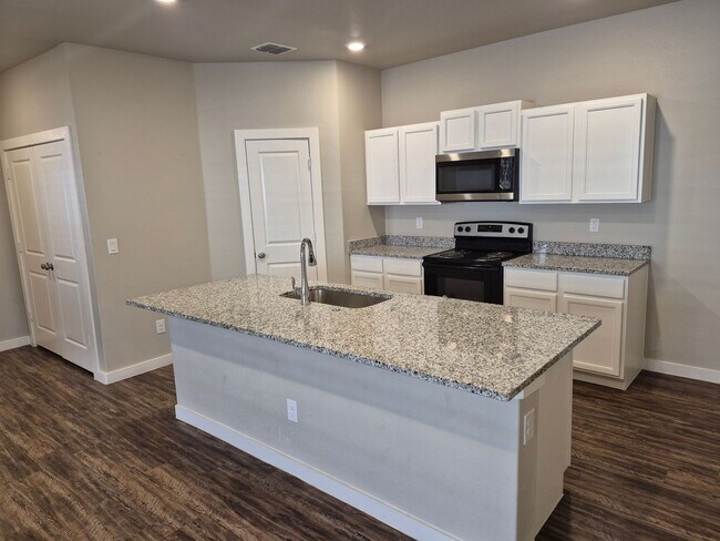 2131 Kokomo Ave-Unit -Unit B in Lubbock, TX - Building Photo - Building Photo