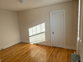 17 Church St in St Johnsbury, VT - Building Photo - Building Photo