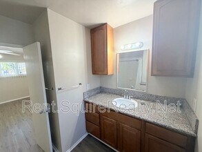 902 N Angeleno Ave in Azusa, CA - Building Photo - Building Photo