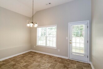 23 Harper's Farm Dr in Newnan, GA - Building Photo - Building Photo