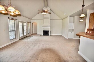 110 Rachel Rd in Weatherford, TX - Building Photo - Building Photo