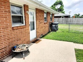 3202 N 500 W Rd in Muncie, IN - Building Photo - Building Photo