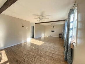 19 Dartmouth Ln in Danbury, CT - Building Photo - Building Photo