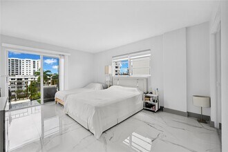 1340 Lincoln Rd, Unit 608 in Miami Beach, FL - Building Photo - Building Photo