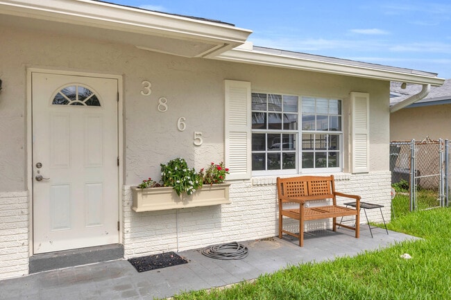 3865 Vancott Cir in West Palm Beach, FL - Building Photo - Building Photo