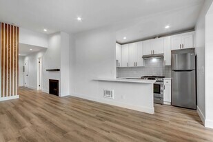 10795 Woodbine in Los Angeles, CA - Building Photo