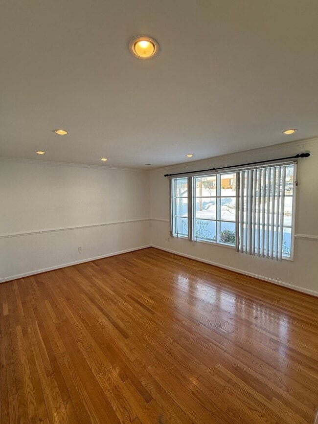 3305 Dunnington Rd in Beltsville, MD - Building Photo - Building Photo