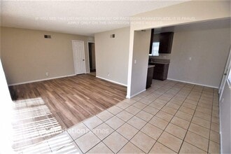 2815 St Elmo Dr in Rialto, CA - Building Photo - Building Photo