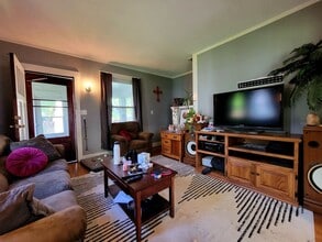 609 S Prairie St in Champaign, IL - Building Photo - Building Photo