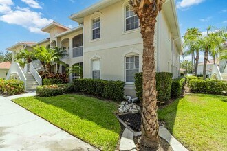 8202 L Pavia Blvd, Unit 8202 in Venice, FL - Building Photo - Building Photo