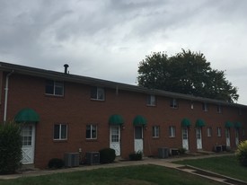 McPherson Apartments in Parkersburg, WV - Building Photo