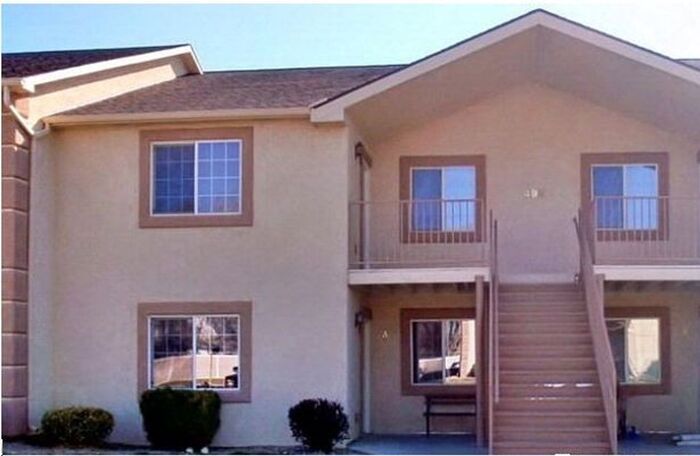 492 Coronado Ct in Clifton, CO - Building Photo