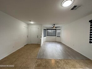 2133 E Vera Cruz Vista in Tucson, AZ - Building Photo - Building Photo