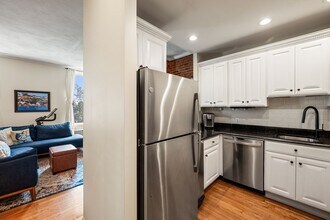 35 High St in Boston, MA - Building Photo - Building Photo