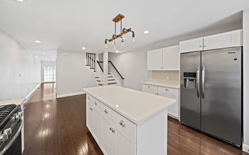 479 Sherman St in Canton, MA - Building Photo - Building Photo