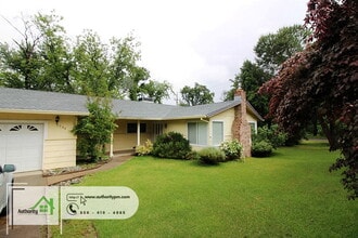 2390 North Dr in Redding, CA - Building Photo - Building Photo