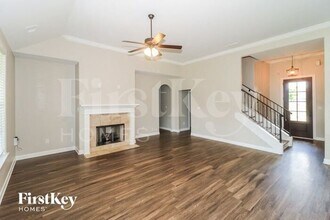 2275 Wellspring Ln in Cordova, TN - Foto de edificio - Building Photo