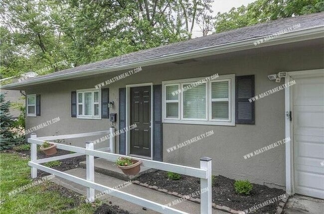 6510 W 83rd St in Overland Park, KS - Building Photo - Building Photo