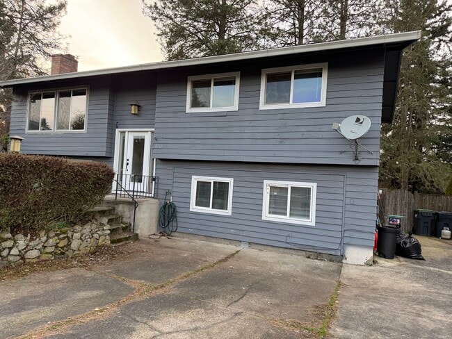 property at 8705 SW Seminole Trail