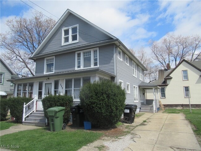 property at 534 Eagle St