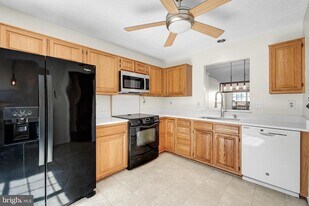 2303 Massanutten Dr in Silver Spring, MD - Building Photo