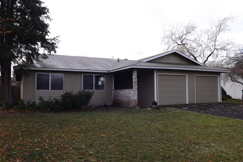 5232 Bartlett Ave in Klamath Falls, OR - Building Photo