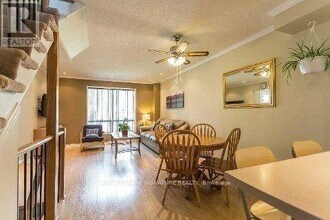 5865 Dalebrook Crescent in Mississauga, ON - Building Photo - Building Photo