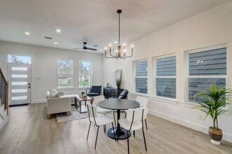 1209 Dewalt St in Houston, TX - Building Photo - Building Photo
