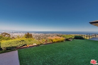 6112 Via Subida in Rancho Palos Verdes, CA - Building Photo - Building Photo