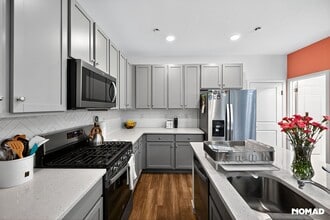 18201 French Creek Ave in Parker, CO - Foto de edificio - Building Photo