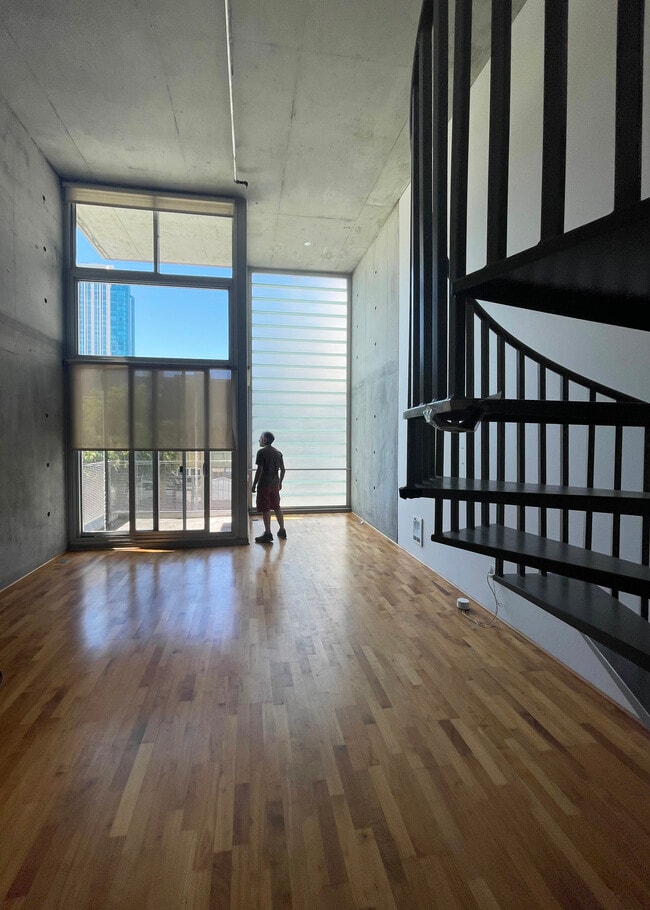 property at 855 Folsom St