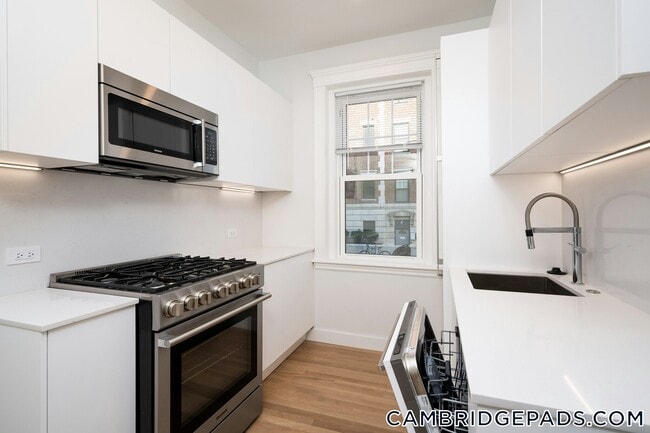 18 Forest St, Unit 03