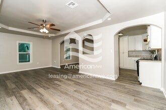 1868 N Madison Pl in Tulsa, OK - Foto de edificio - Building Photo