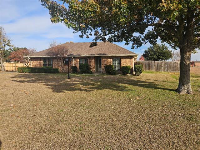 500 Mustang Ct in Lavon, TX - Building Photo