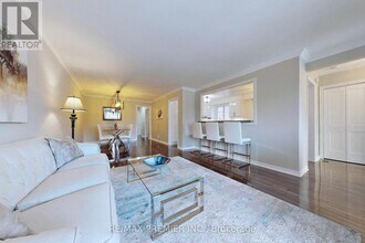 3646 Molly Ave in Mississauga, ON - Building Photo - Building Photo