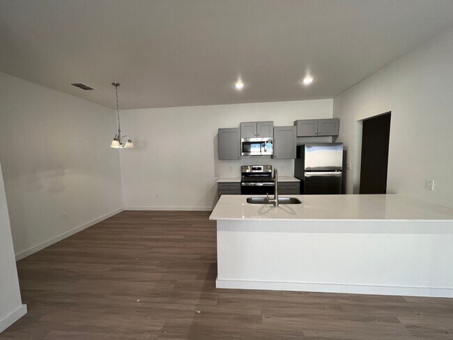 5531 Itasca St, Unit B in Lubbock, TX - Building Photo - Building Photo