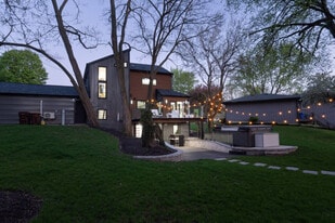 4016 Eaton Dr in Rockford, IL - Building Photo