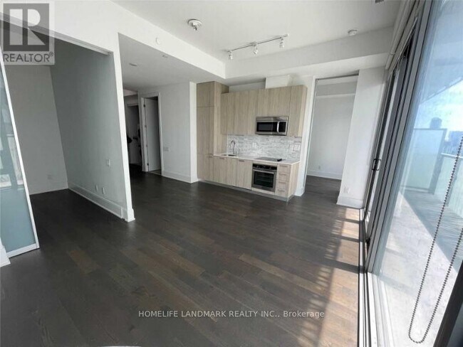 50A Charles St E in Toronto, ON - Building Photo - Building Photo