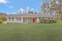 4830 Navajo Trail SE