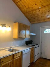 1112 Cardinal St Apt# 101, Unit Lofts on Lanana in Nacogdoches, TX - Foto de edificio - Building Photo