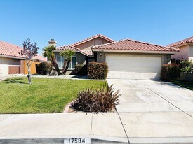 17584 Fisher St in Victorville, CA - Building Photo