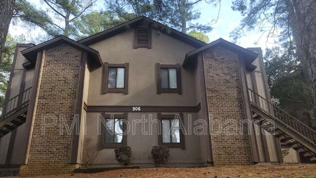 property at 906 Candlewood Dr NW